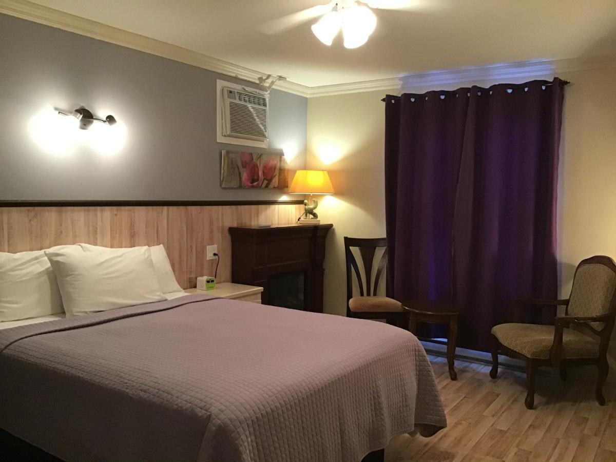 Petit Hotel Amara ラ・マルベー エクステリア 写真